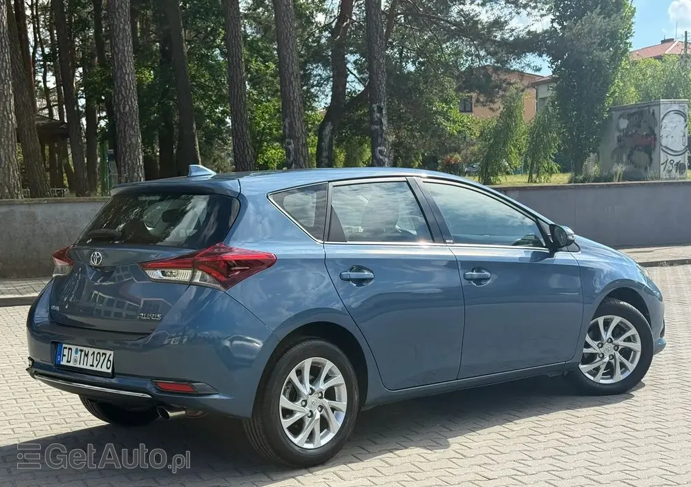 TOYOTA Auris 1.2 Turbo Edition S+