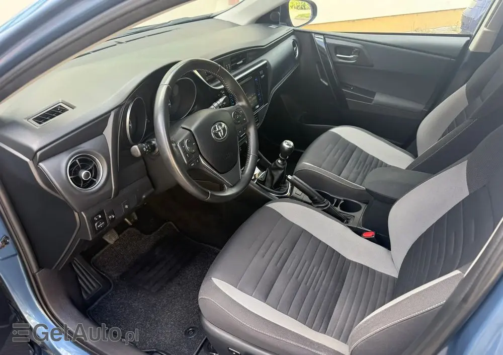 TOYOTA Auris 1.2 Turbo Edition S+
