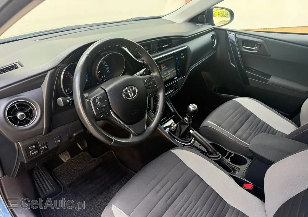 TOYOTA Auris 1.2 Turbo Edition S+