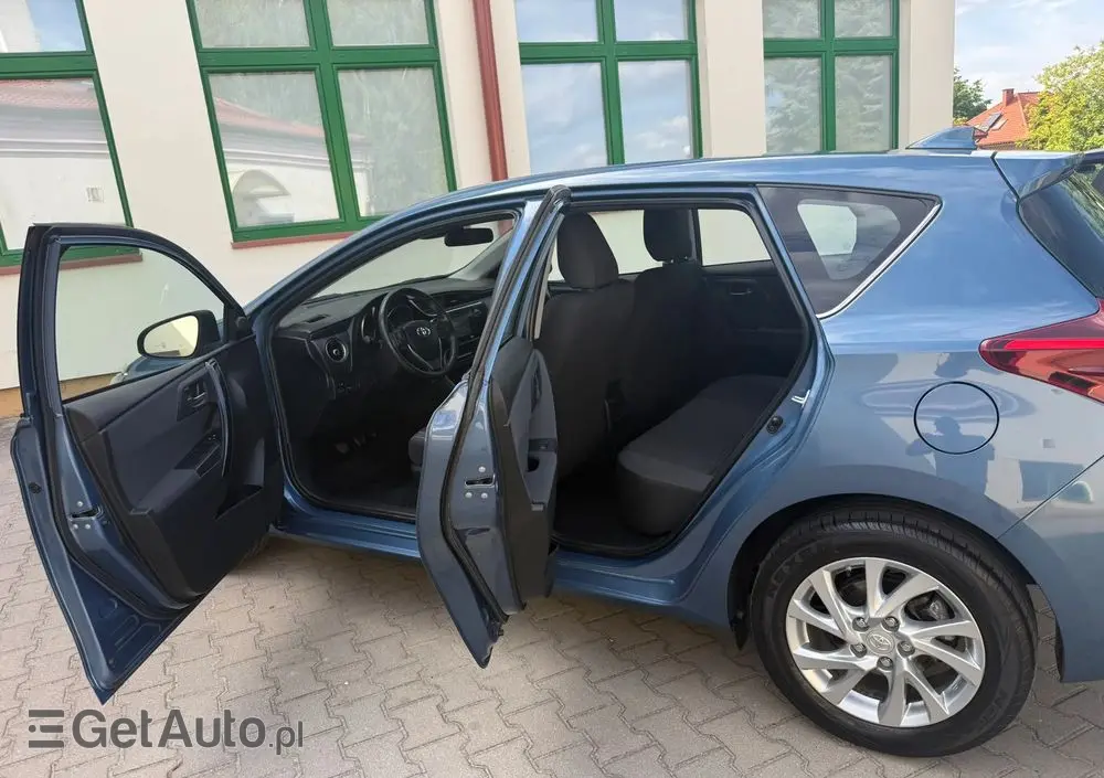 TOYOTA Auris 1.2 Turbo Edition S+