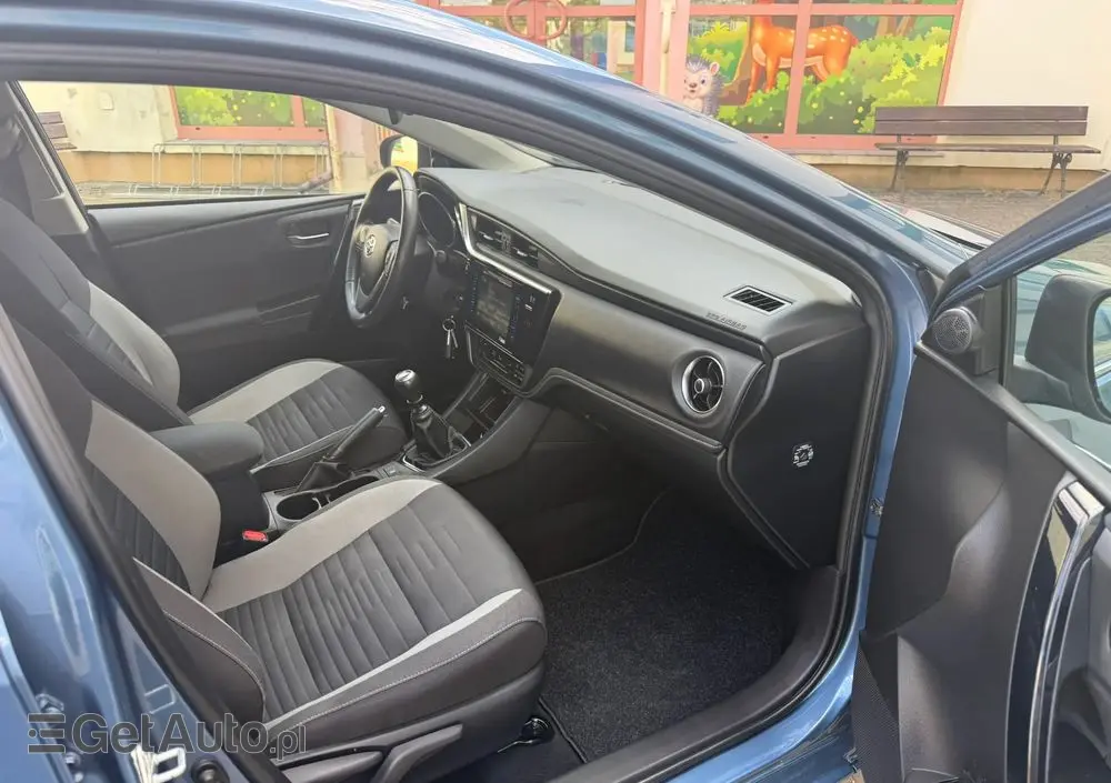 TOYOTA Auris 1.2 Turbo Edition S+