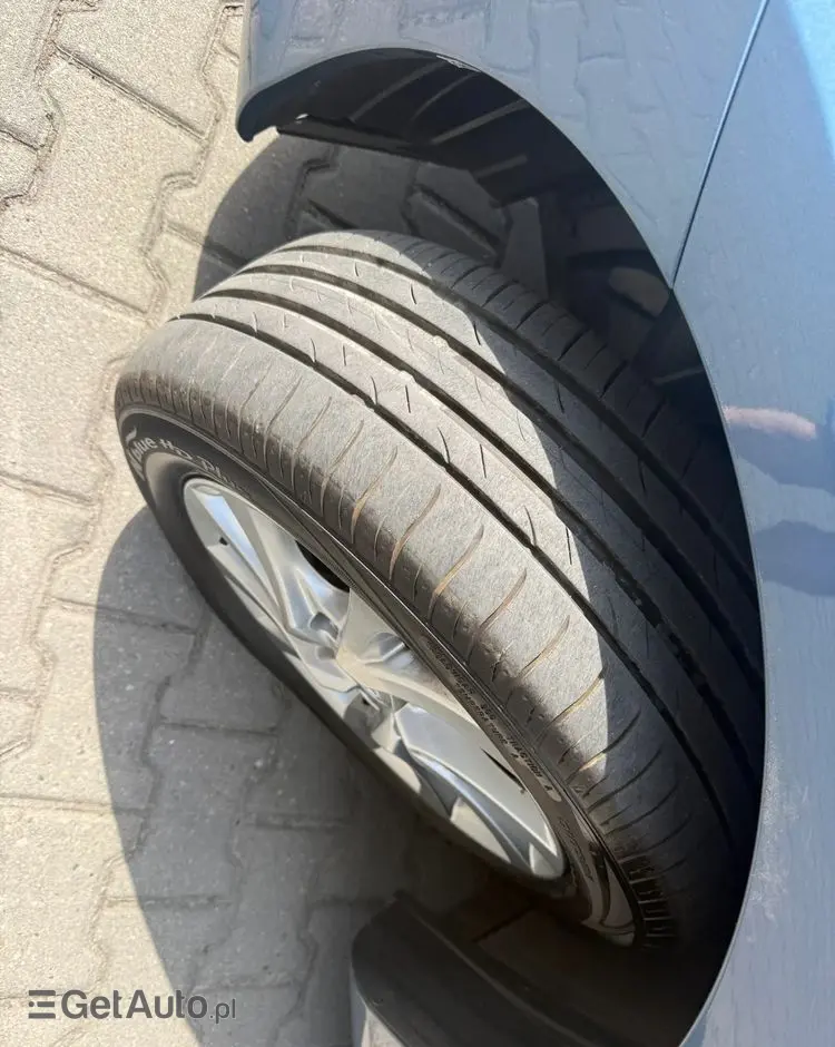 TOYOTA Auris 1.2 Turbo Edition S+