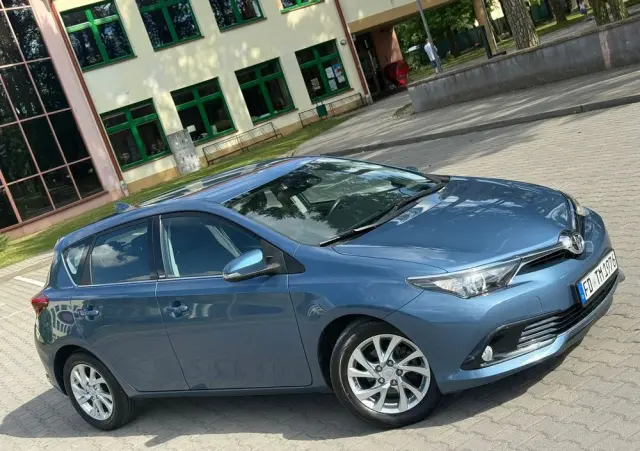 TOYOTA Auris 1.2 Turbo Edition S+
