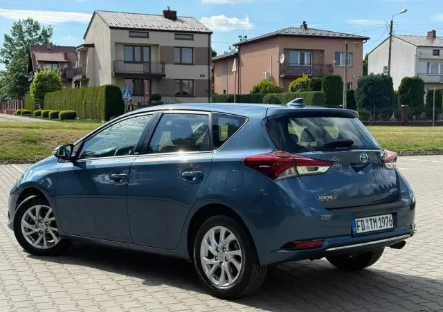 TOYOTA Auris 1.2 Turbo Edition S+