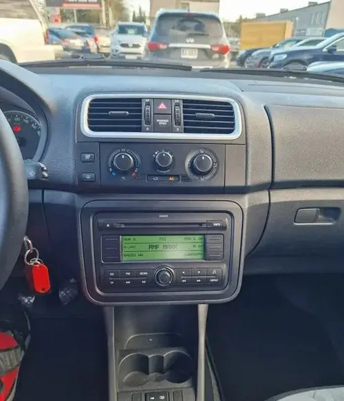 SKODA Fabia 