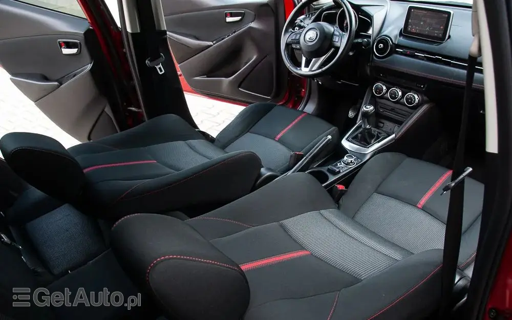 MAZDA 2 SKYACTIV-D 105 Exclusive-Line