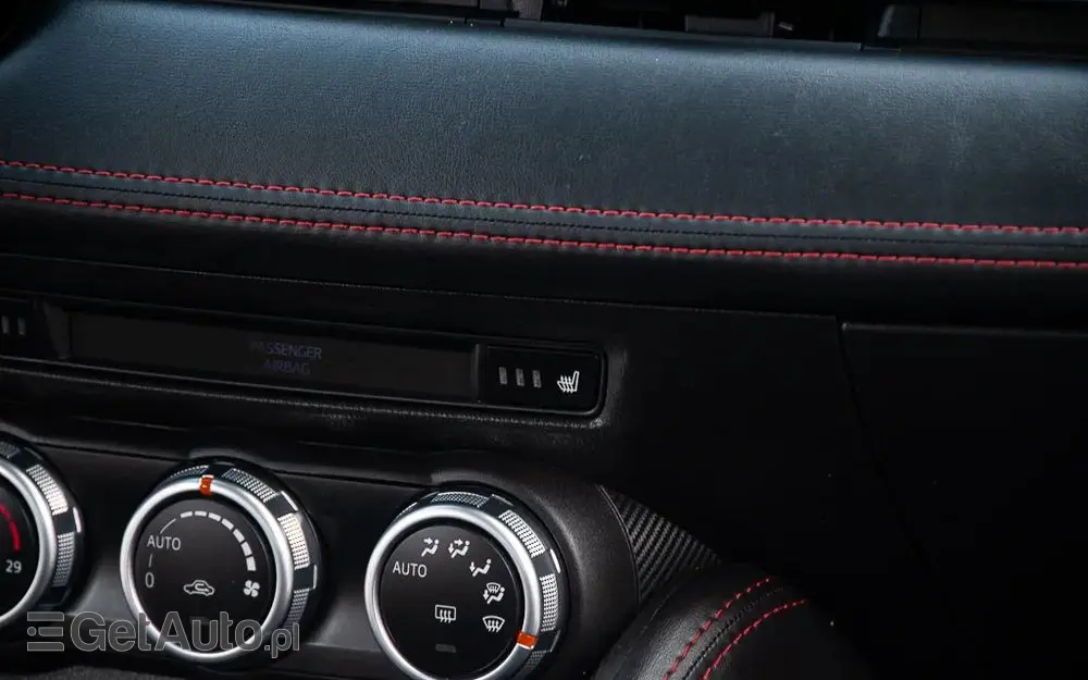MAZDA 2 SKYACTIV-D 105 Exclusive-Line