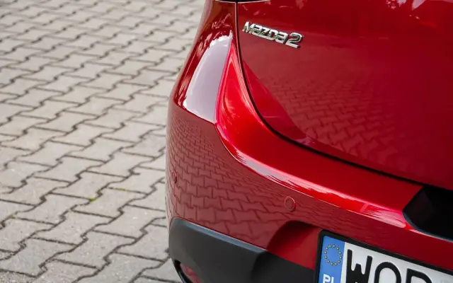 MAZDA 2 SKYACTIV-D 105 Exclusive-Line