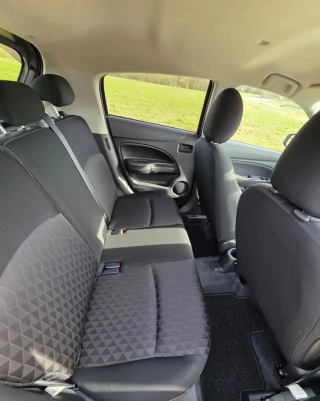 MITSUBISHI Space Star AS&G 1.2 Spirit+ Black