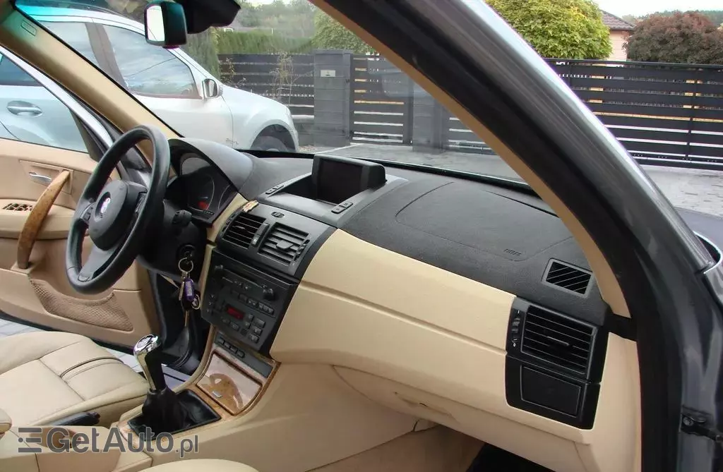 BMW X3 2.0d (150 KM)