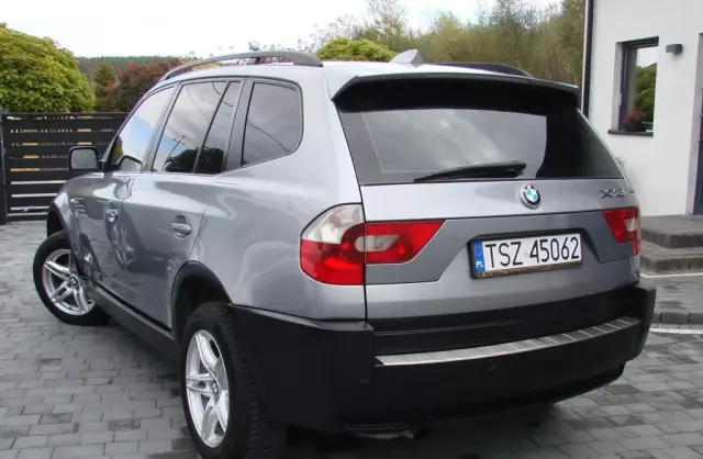 BMW X3 2.0d (150 KM)