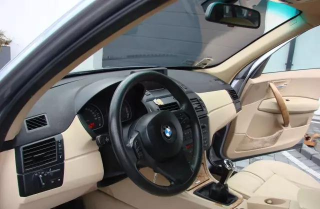 BMW X3 2.0d (150 KM)