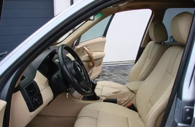 BMW X3 2.0d (150 KM)