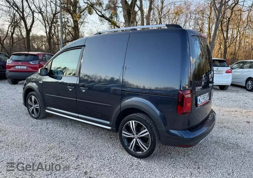 VOLKSWAGEN Caddy 