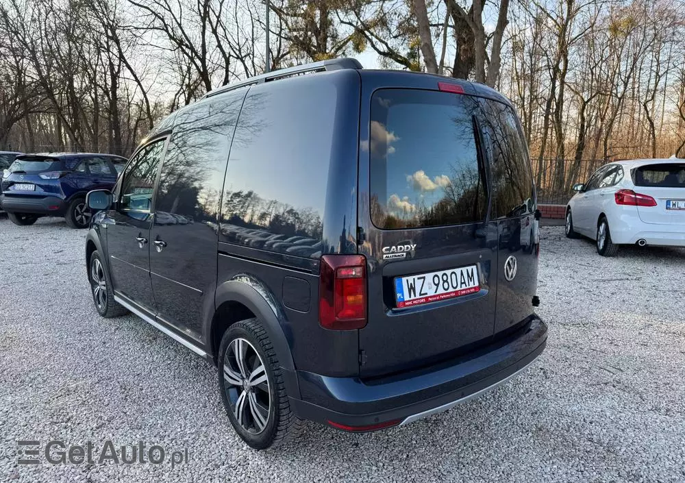 VOLKSWAGEN Caddy 