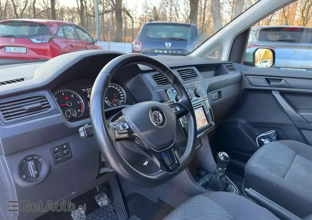 VOLKSWAGEN Caddy 
