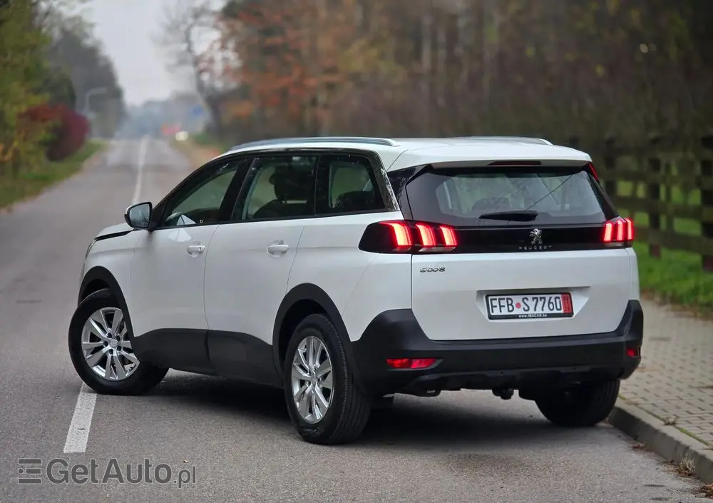 PEUGEOT 5008 PureTech 130 Active