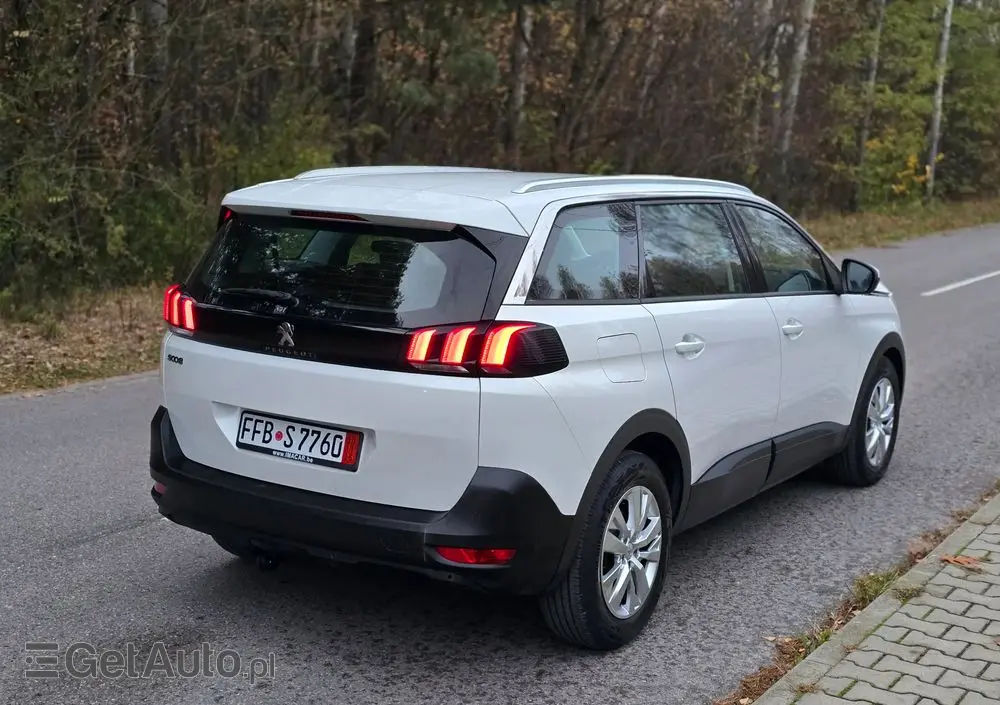 PEUGEOT 5008 PureTech 130 Active