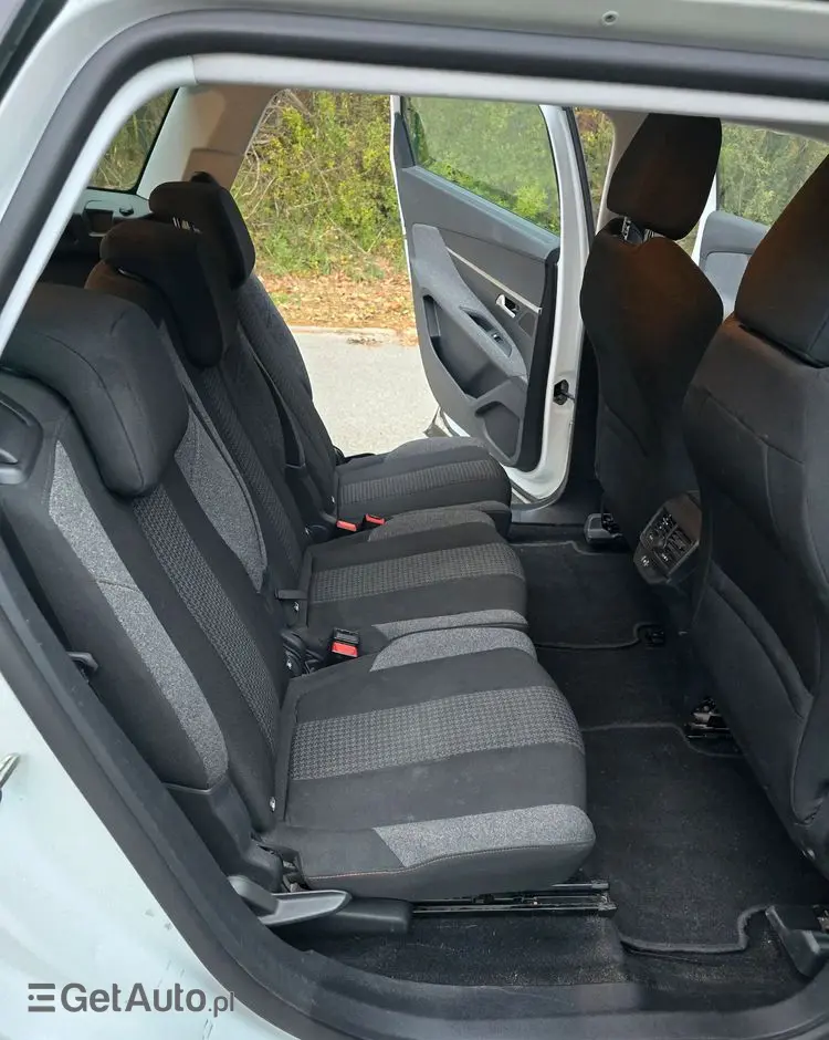 PEUGEOT 5008 PureTech 130 Active