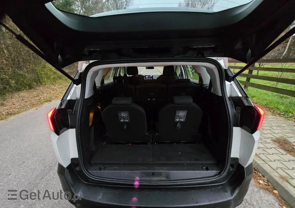 PEUGEOT 5008 PureTech 130 Active