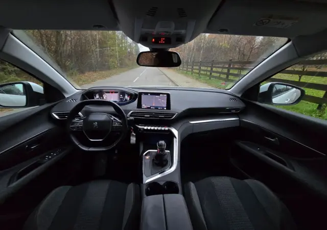 PEUGEOT 5008 PureTech 130 Active