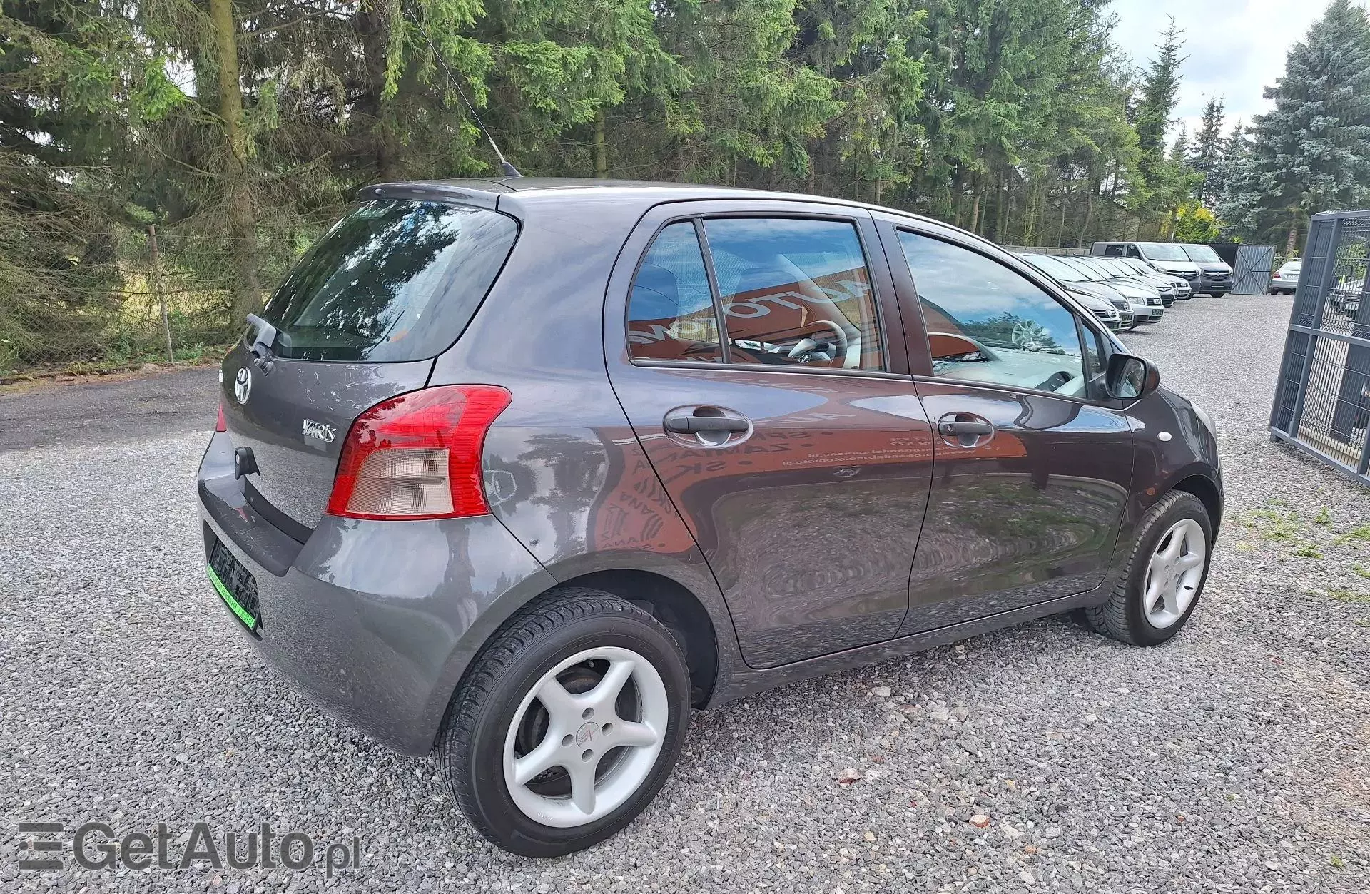 TOYOTA Yaris 1.0 i VVT-i (69 KM)