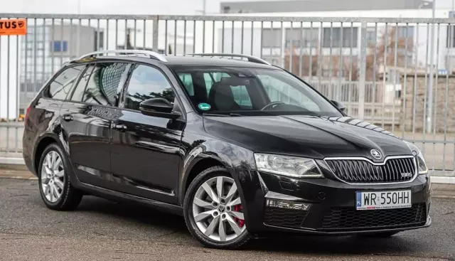 SKODA Octavia 