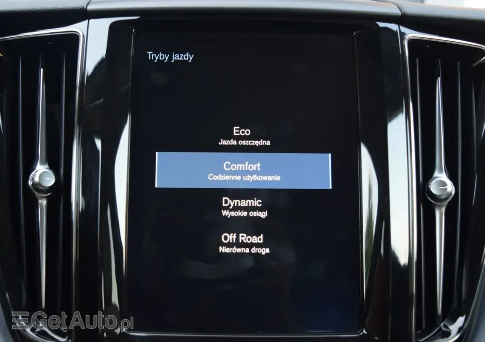 VOLVO XC 60 D4 Geartronic Momentum Pro