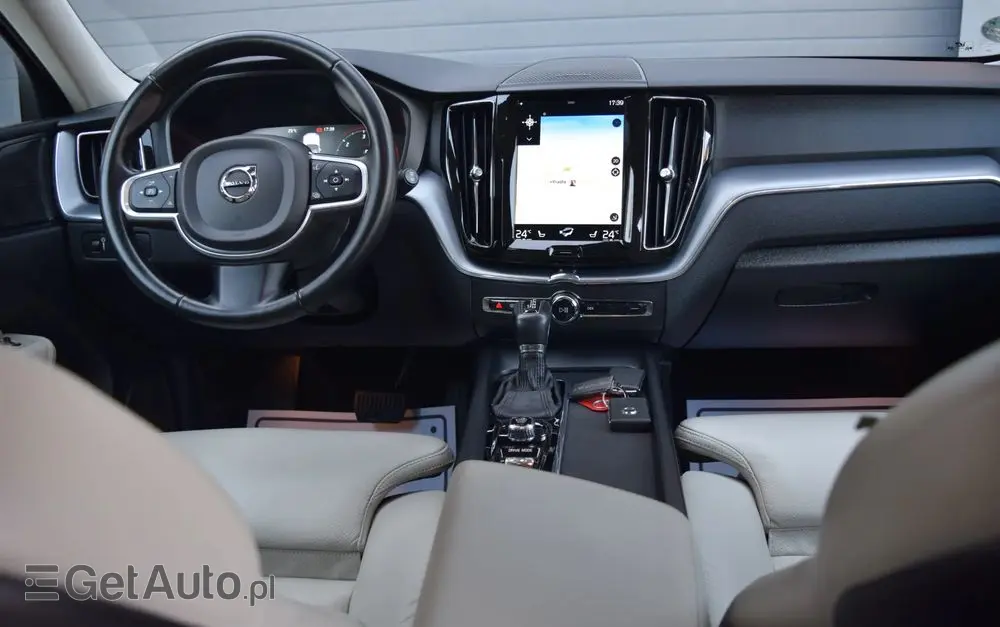VOLVO XC 60 D4 Geartronic Momentum Pro