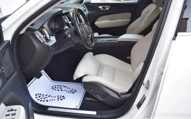 VOLVO XC 60 D4 Geartronic Momentum Pro