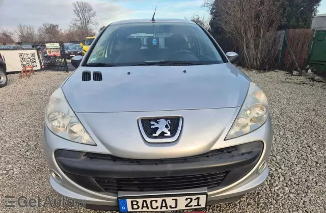 PEUGEOT 206 1.1i (60 KM)