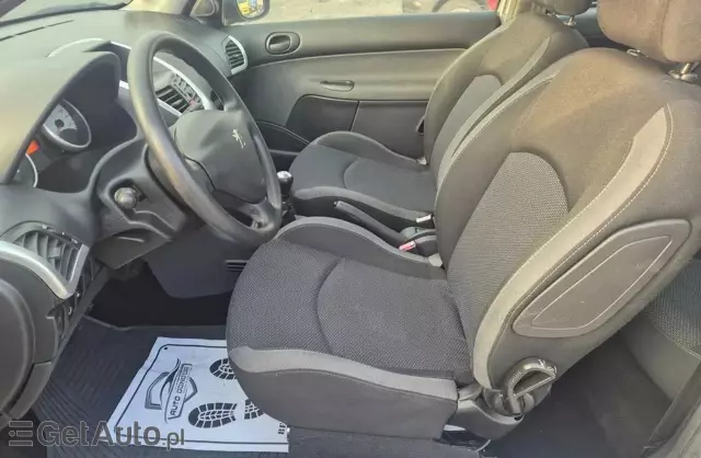 PEUGEOT 206 1.1i (60 KM)