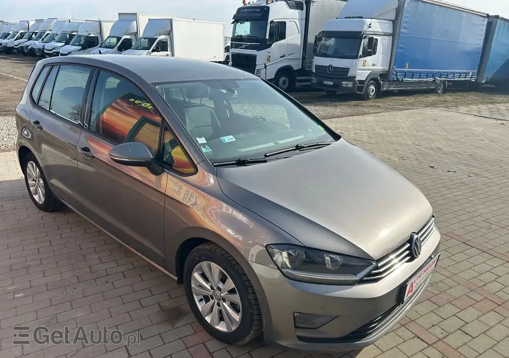 VOLKSWAGEN Golf Sportsvan VII SV 2.0 TDI BMT Highline DSG