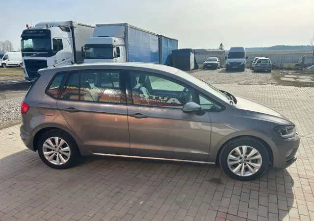 VOLKSWAGEN Golf Sportsvan VII SV 2.0 TDI BMT Highline DSG