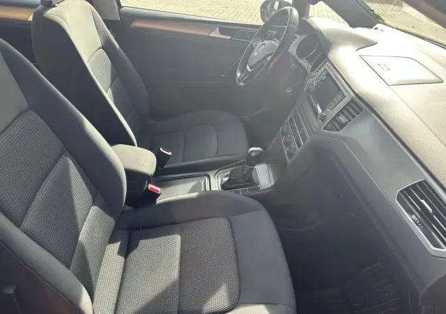 VOLKSWAGEN Golf Sportsvan VII SV 2.0 TDI BMT Highline DSG