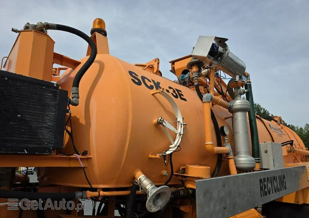 JELCZ WUKO SCK-3E RECYCLING  do zbierania odpadów płynnych separatorów 
