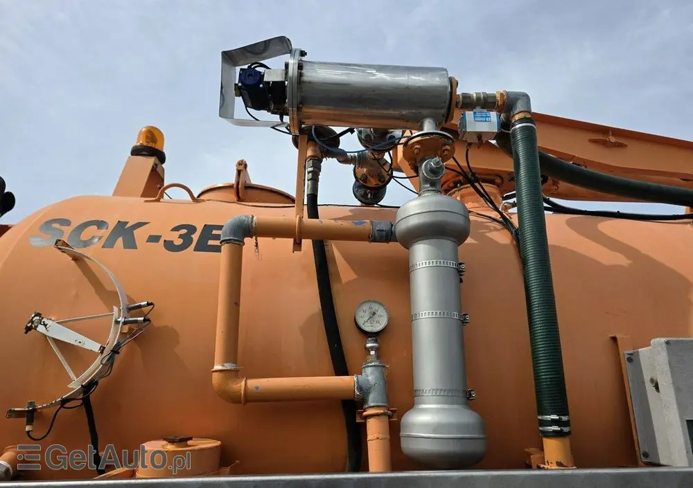 JELCZ WUKO SCK-3E RECYCLING  do zbierania odpadów płynnych separatorów 