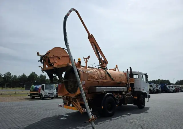 JELCZ WUKO SCK-3E RECYCLING  do zbierania odpadów płynnych separatorów 