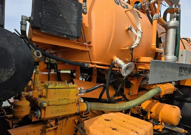 JELCZ WUKO SCK-3E RECYCLING  do zbierania odpadów płynnych separatorów 