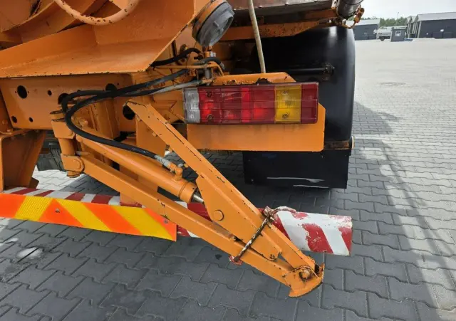 JELCZ WUKO SCK-3E RECYCLING  do zbierania odpadów płynnych separatorów 