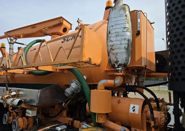 JELCZ WUKO SCK-3E RECYCLING  do zbierania odpadów płynnych separatorów 