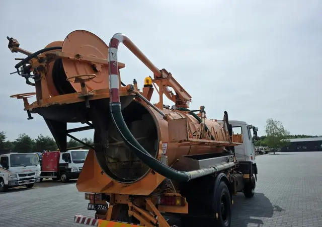 JELCZ WUKO SCK-3E RECYCLING  do zbierania odpadów płynnych separatorów 