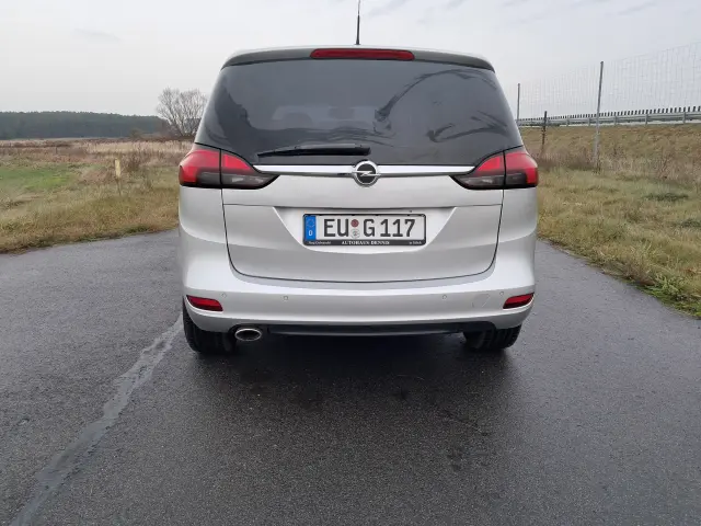 OPEL Zafira Cosmo Aut.