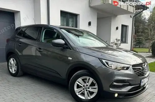 OPEL Grandland 