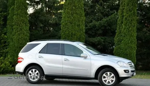 MERCEDES-BENZ ML 