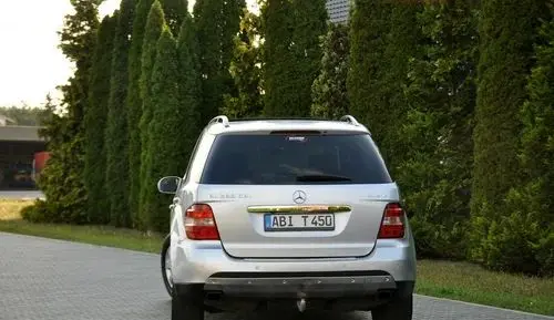 MERCEDES-BENZ ML 