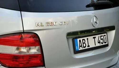 MERCEDES-BENZ ML 