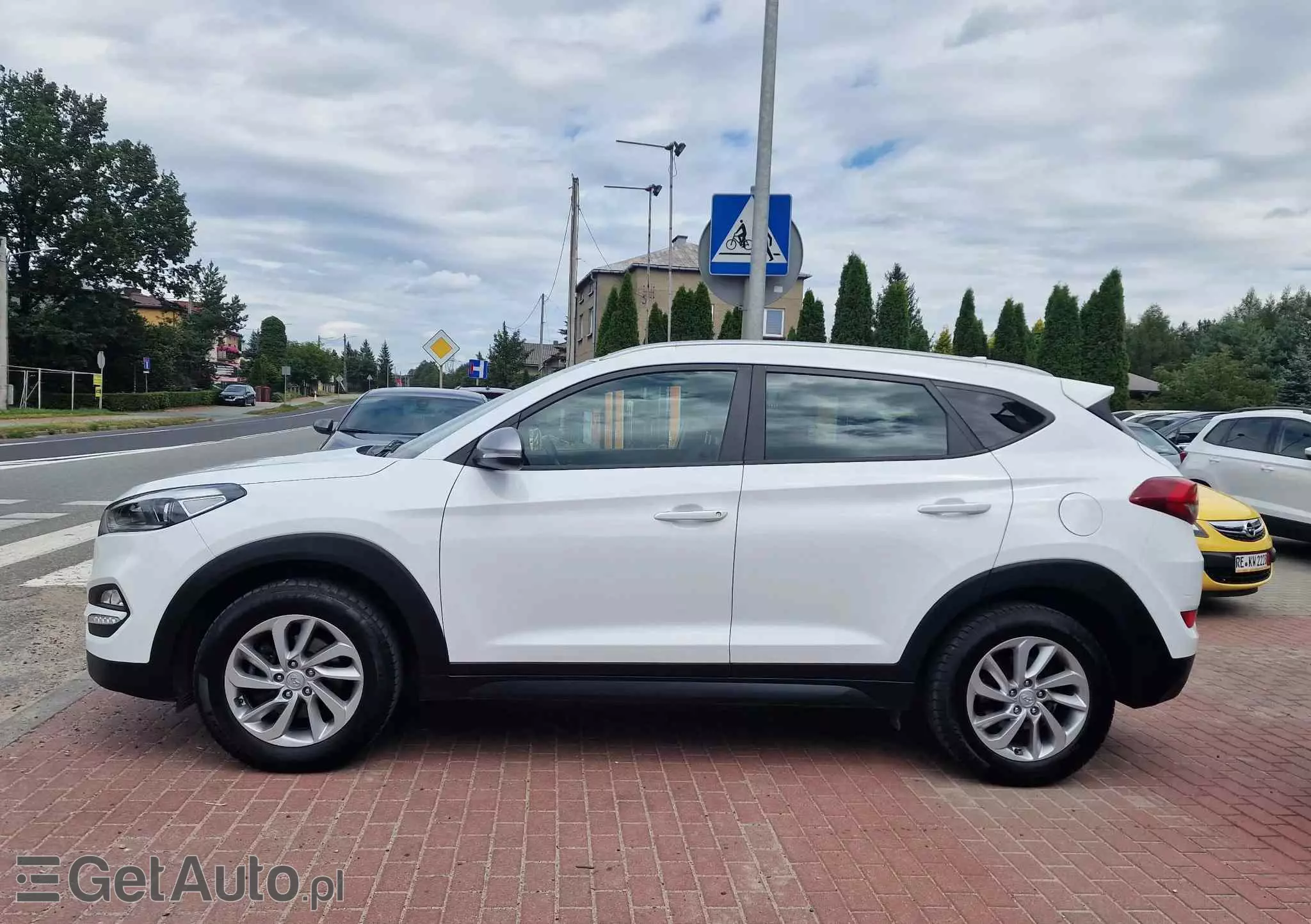 HYUNDAI Tucson 