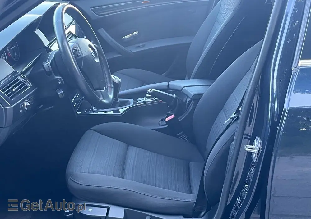 BMW Seria 5 520d Edition Exclusive