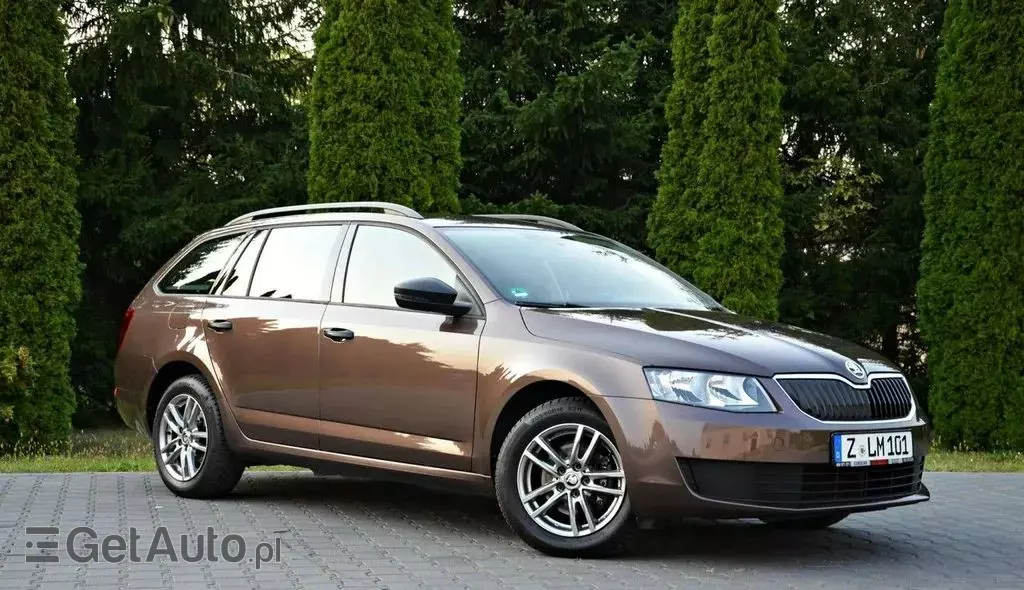SKODA Octavia 